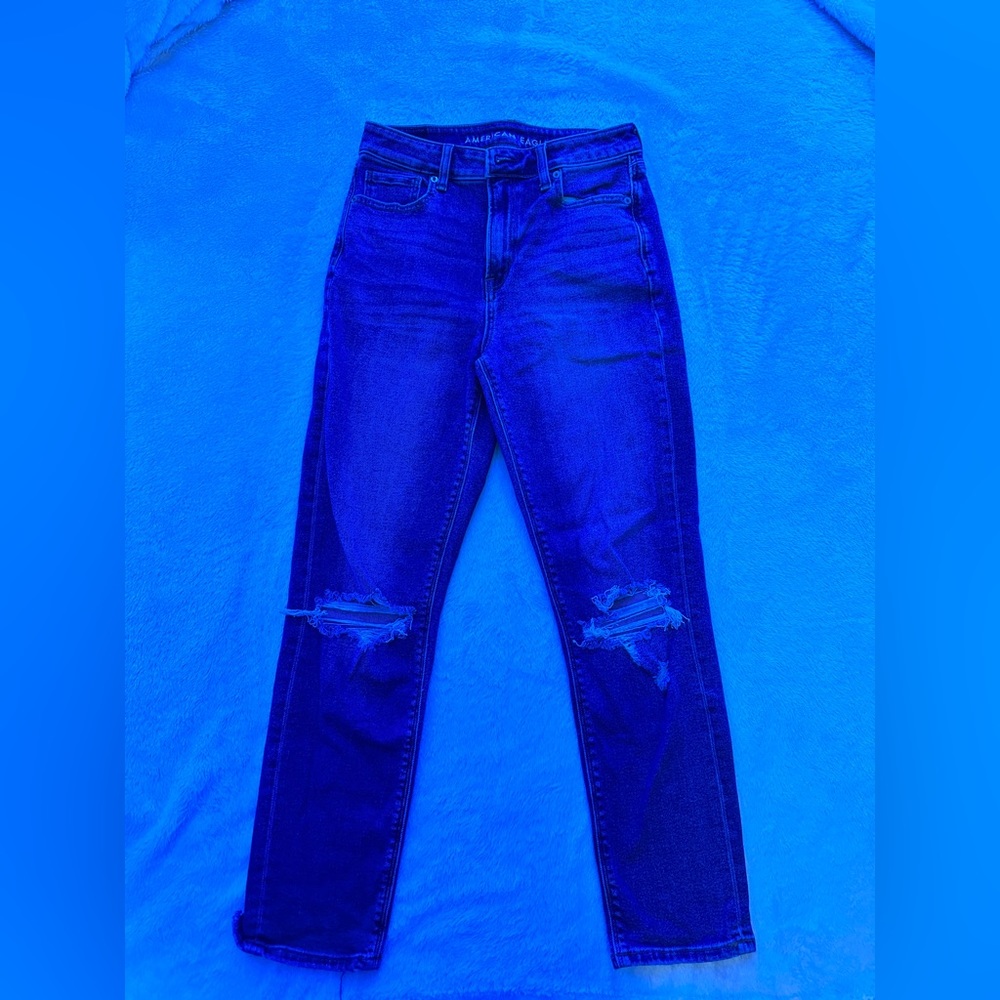 Never Worn size 4 Mom jeans AE
